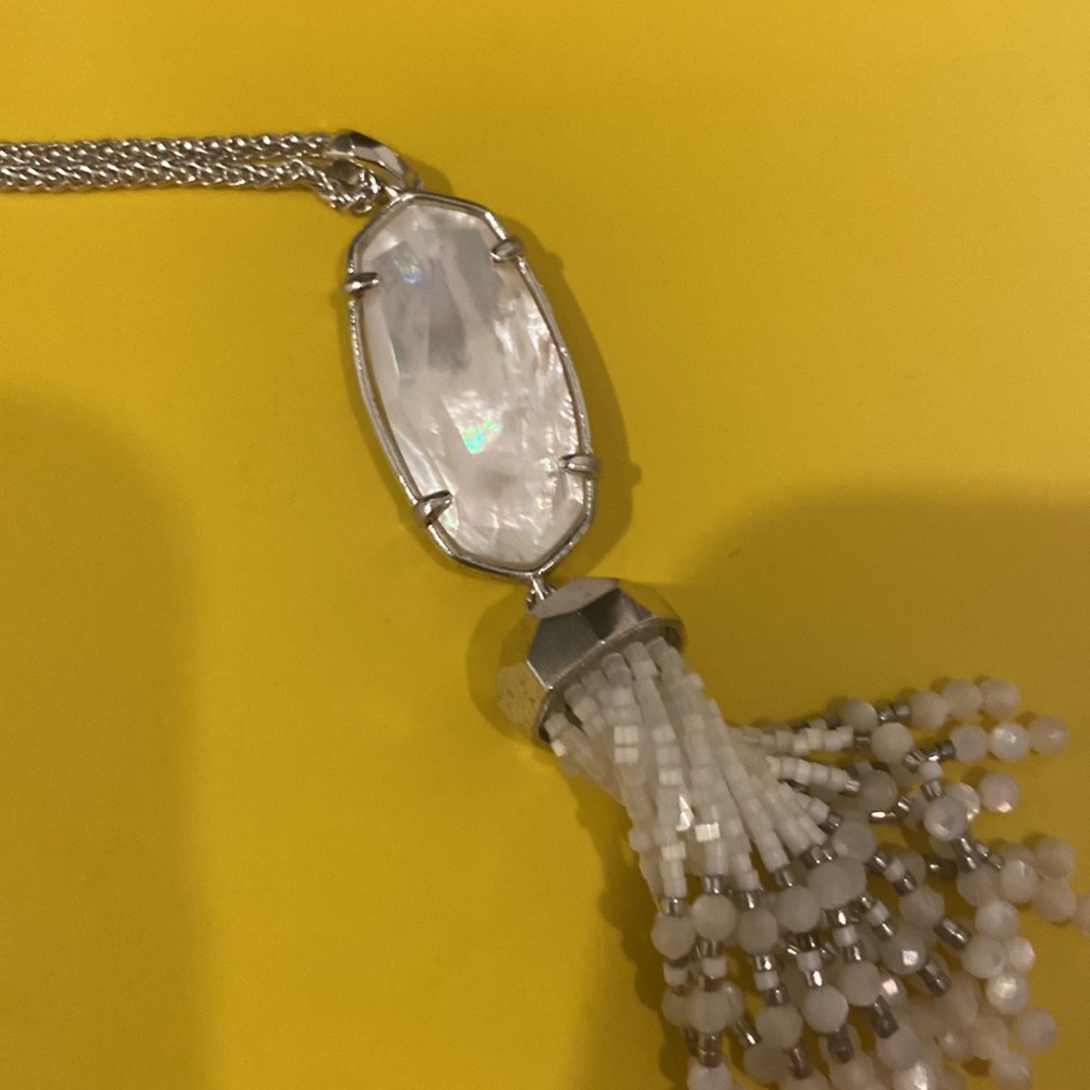 Kendra Scott Eva Long Necklace - Picture 8 of 8